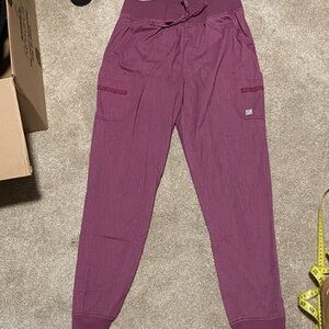 Cozy womens Joggers in Deep Purple
